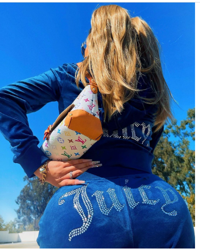 Sudadera y pantalón con diamantes Juicy