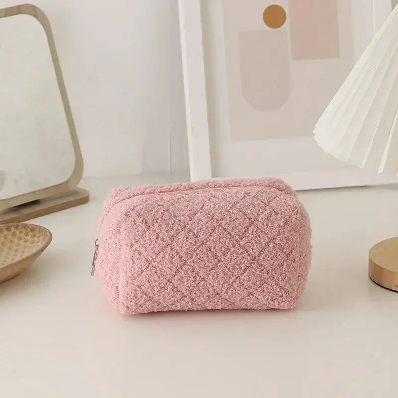 1 Pc Girl Soft Travel Cosmetic Bag Organizer Case Cute Lady Make Up Case Necessaries Solid Color Plush Makeup Bag for Women Ultimate Bag Store