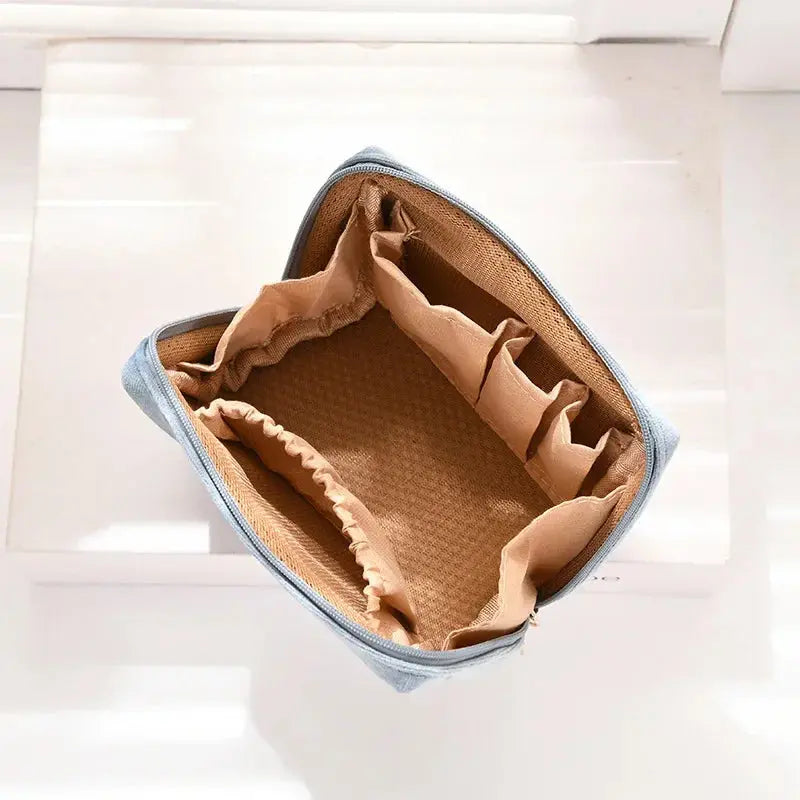 1 Pc Velvet Women Cosmetic Bag Travel Large Makeup Bag Solid Color Zipper Lipstick Storage Bags Female Make Up Organizer Pouch Ultimate Bag Store