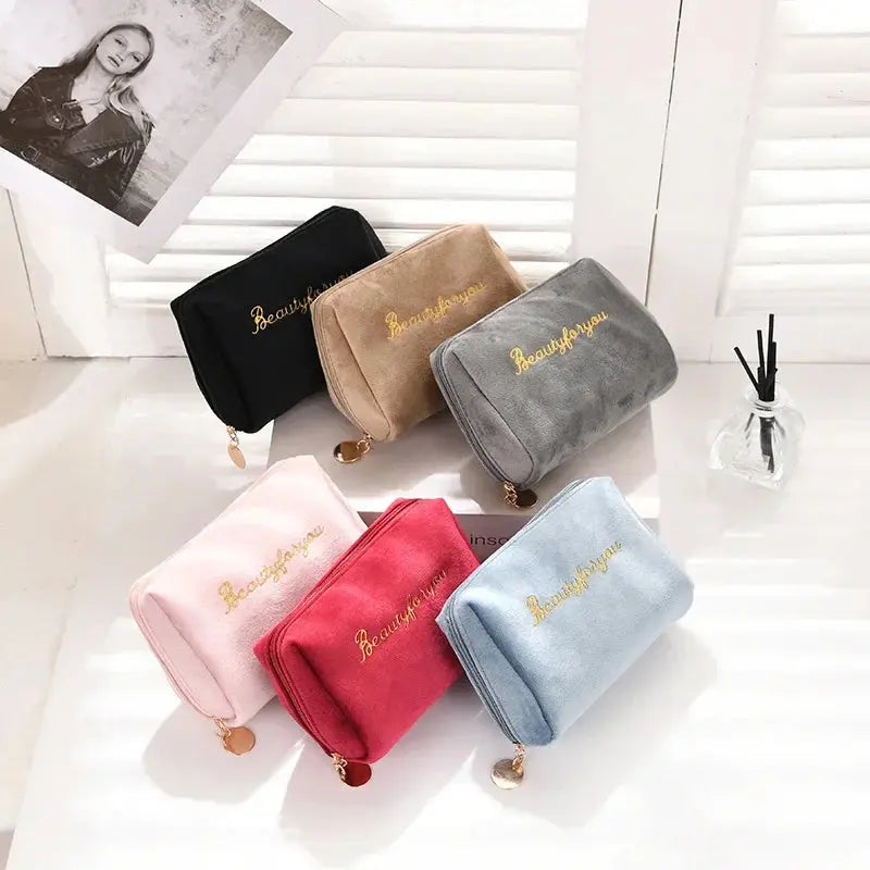 1 Pc Velvet Women Cosmetic Bag Travel Large Makeup Bag Solid Color Zipper Lipstick Storage Bags Female Make Up Organizer Pouch Ultimate Bag Store
