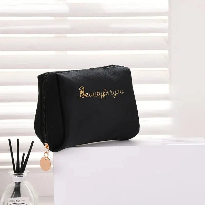 1 Pc Velvet Women Cosmetic Bag Travel Large Makeup Bag Solid Color Zipper Lipstick Storage Bags Female Make Up Organizer Pouch Ultimate Bag Store