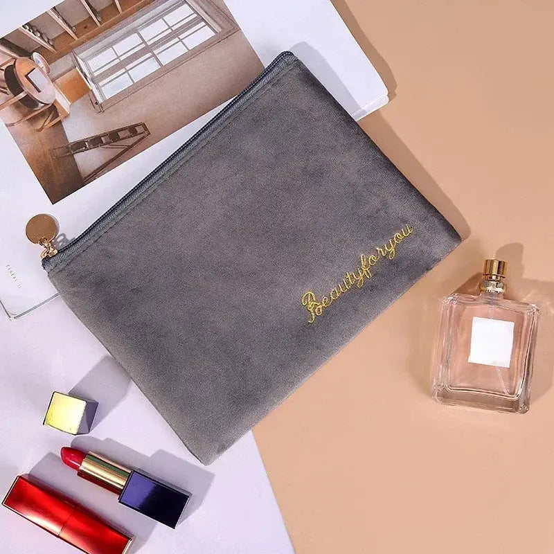1 Pc Women Zipper Velvet Make Up Bag Travel Small Lipstick Cosmetic Bag for Makeup Solid Color Female Make Up Pouch Necessaries Ultimate Bag Store