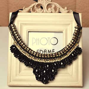 Collier ras du cou tendance