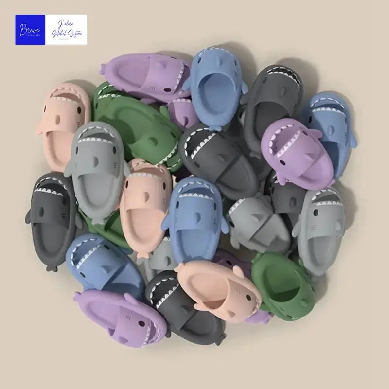 2023 Summer Men Shark Slippers Vivareflex Online