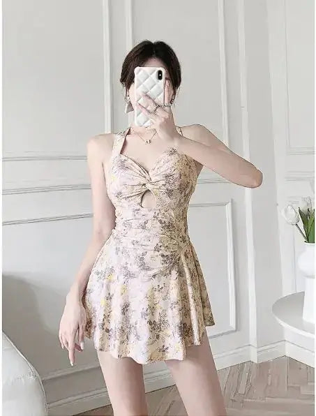 Chic Backless One-Piece Swimsuit Vivareflex Online