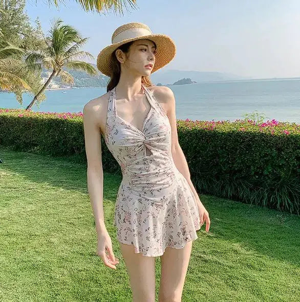 Chic Backless One-Piece Swimsuit Vivareflex Online