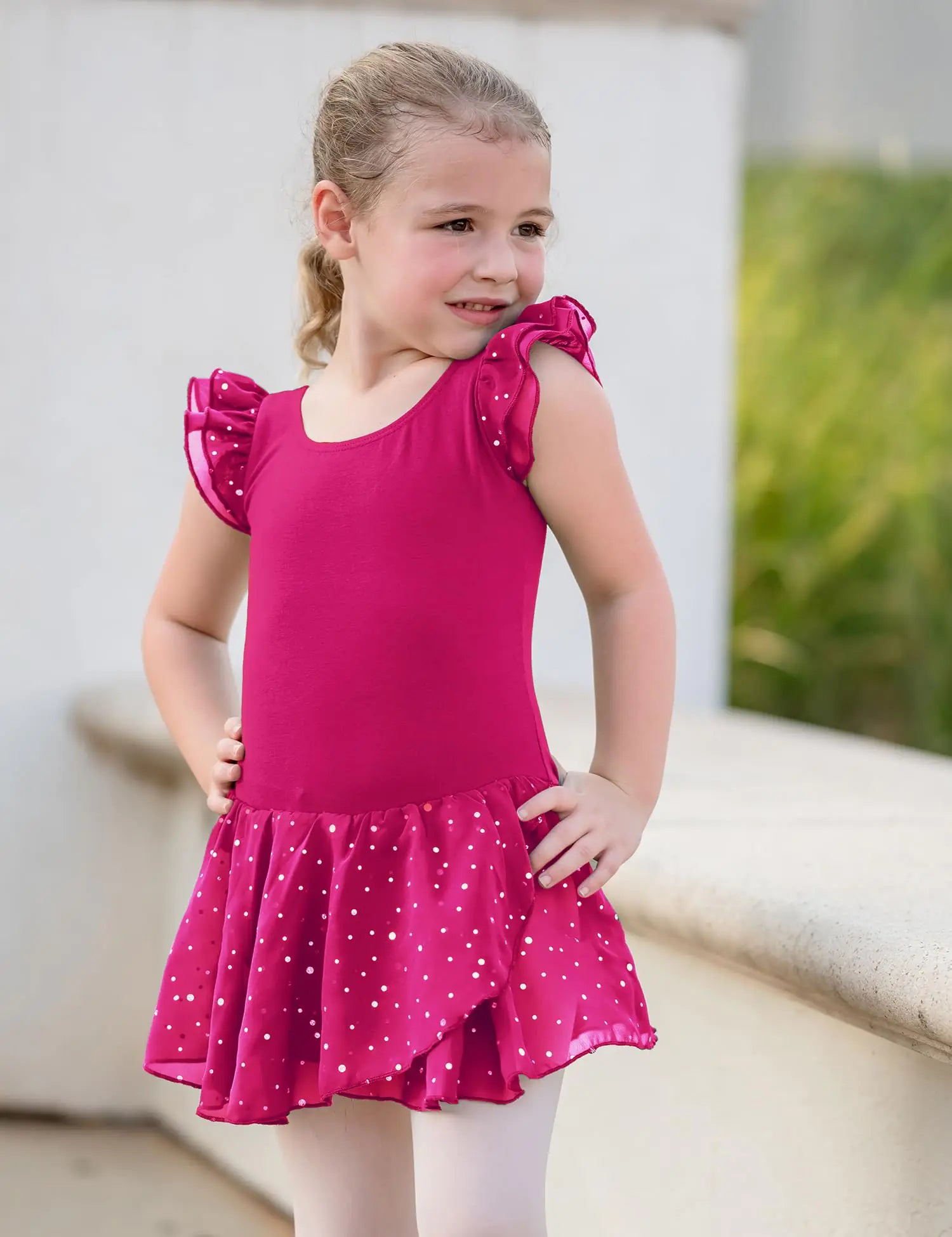 Vestido de ballet con falda y tutú y mangas con volantes de Arshiner para niñas, color rojo rosa, 8 a 9 años