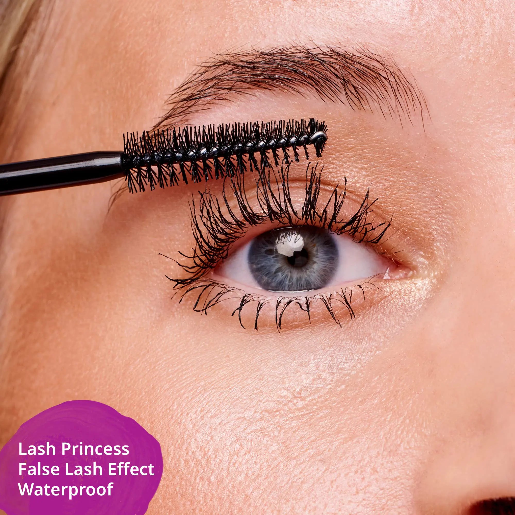 Essence Princess Lash Effect Waterproof Mascara_Vivareflex_Online