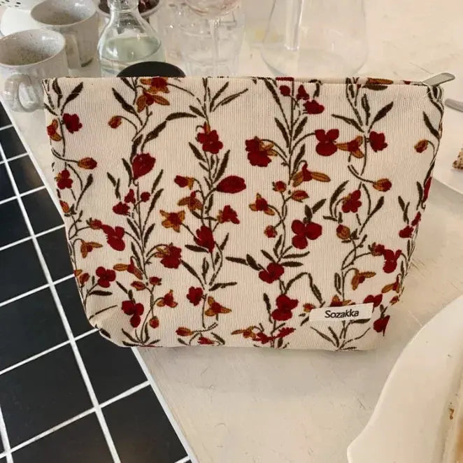 Fashion Retro Flowers Print Cosmetic Bag Canvas Washing Bag Large Capacity Women Travel Cosmetic Pouch Make Up Storage Bags Ultimate Bag Store