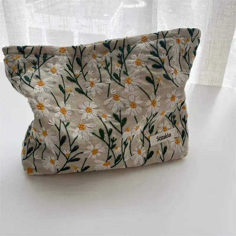 Fashion Retro Flowers Print Cosmetic Bag Canvas Washing Bag Large Capacity Women Travel Cosmetic Pouch Make Up Storage Bags Ultimate Bag Store