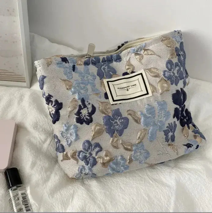 Fashion Retro Flowers Print Cosmetic Bag Canvas Washing Bag Large Capacity Women Travel Cosmetic Pouch Make Up Storage Bags Ultimate Bag Store