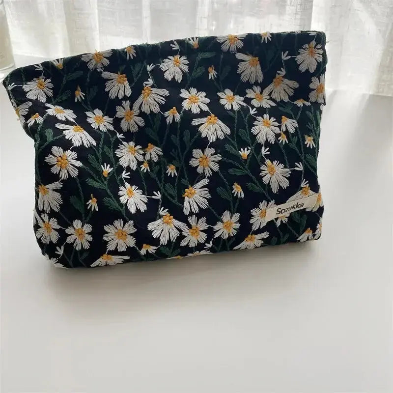 Fashion Retro Flowers Print Cosmetic Bag Canvas Washing Bag Large Capacity Women Travel Cosmetic Pouch Make Up Storage Bags Ultimate Bag Store