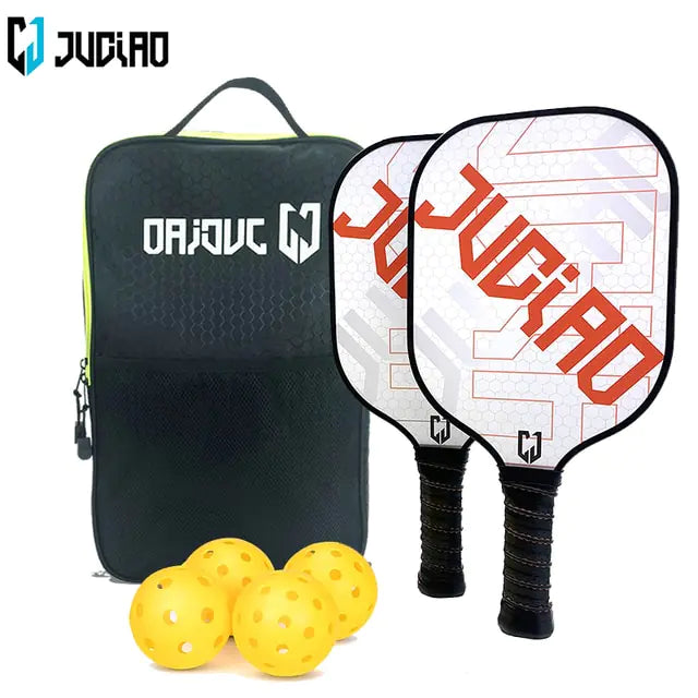 El juego de paletas de pickleball incluye 4 pelotas