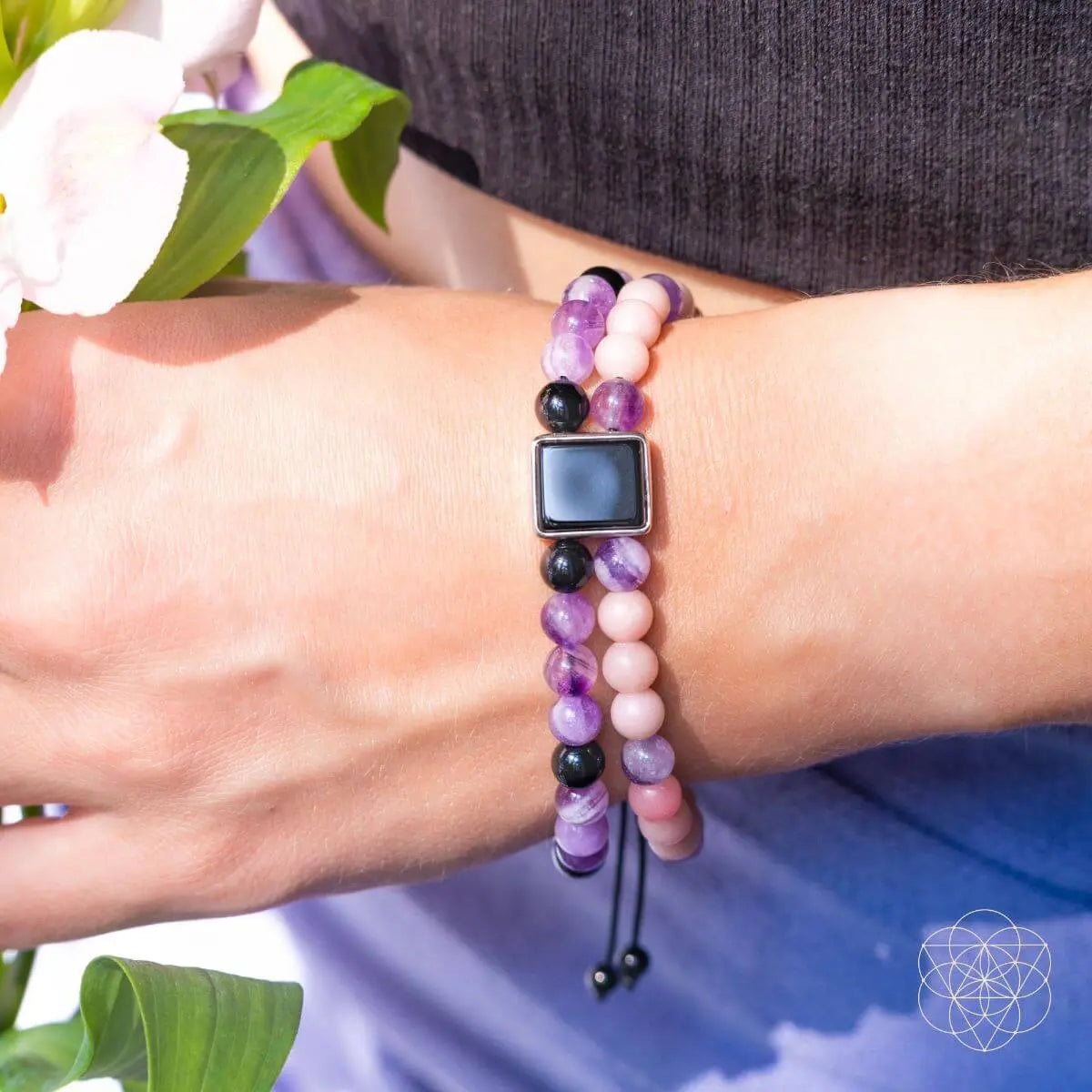 I Am Strong: Illuminating Bracelet of Feminine Power Conscious Items