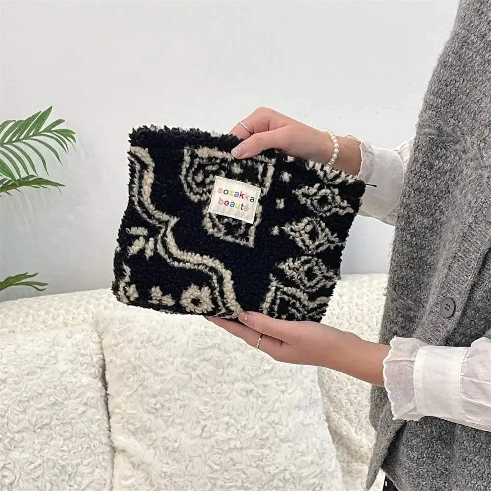 Large Capacity Cosmetic Bag Fashoin New Leopard Print Women Portable Cosmetic Storage Bag Travel Storage Make Up Organizer Case Ultimate Bag Store