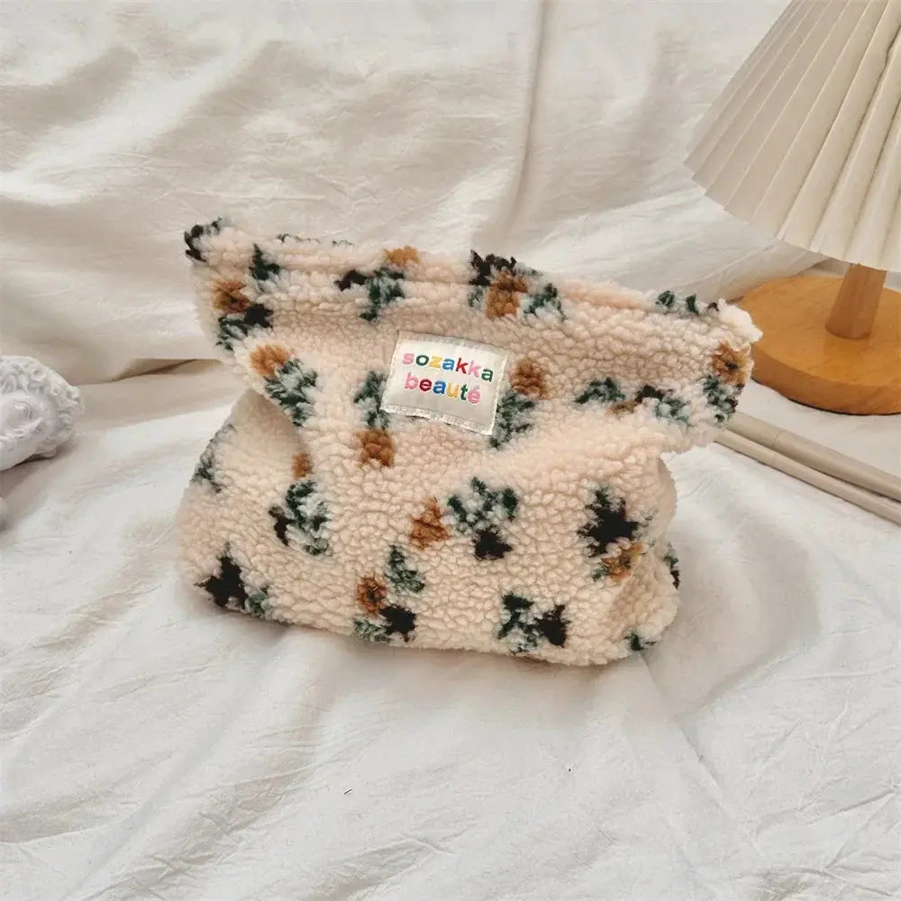 Large Capacity Cosmetic Bag Fashoin New Leopard Print Women Portable Cosmetic Storage Bag Travel Storage Make Up Organizer Case Ultimate Bag Store