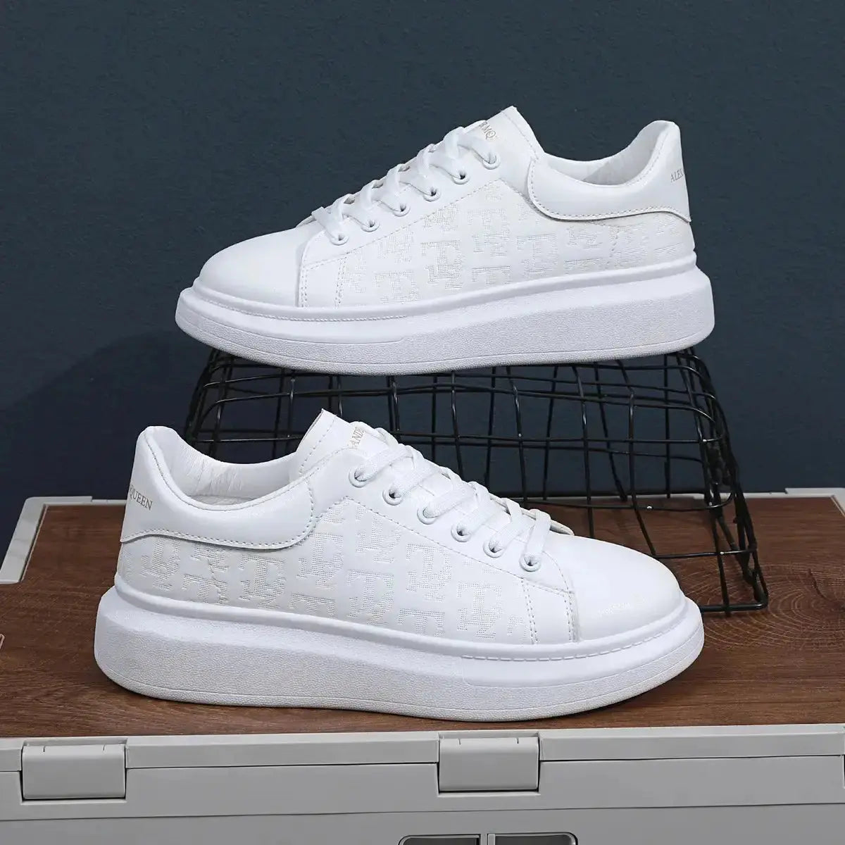 Men Lace-up Thick Sole Casual Sneakers Vivareflex Online