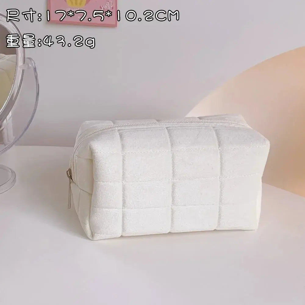 New Flower Pattern Women Makeup Bag Toiletries Cosmetic Organizer Zipper Bag Travel Wash Pouch Cosmetic Bag Make Up Storage Case Ultimate Bag Store