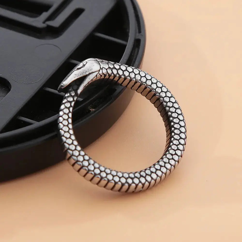 Retro Norse Mythology Men Ouroboros Ring Vivareflex Online