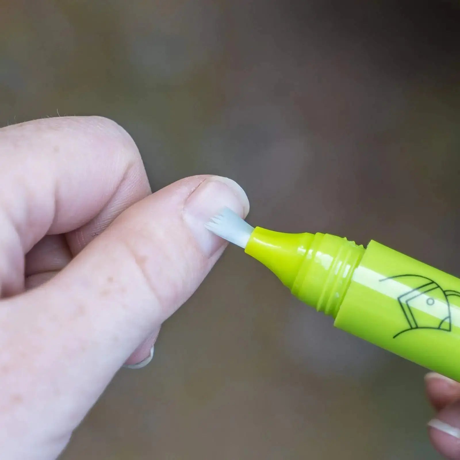 Strong Anti-Nail Biting Click Pen_Vivareflex_Online