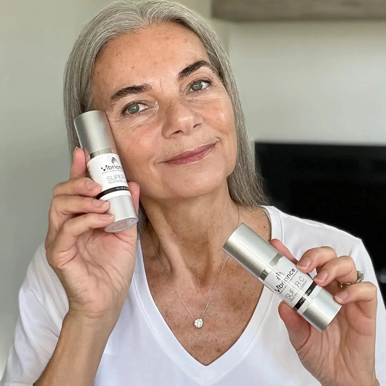 Vibriance Super Serum Skin | All-In-One Formula Hydrates_Vivareflex_Online