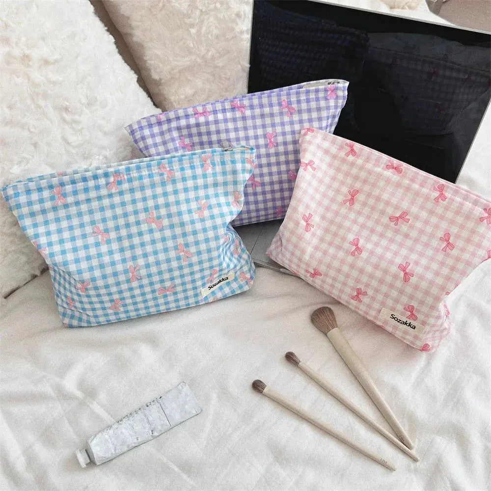 Women Makeup Pouch Plaid Bow Print Makeup Storage Bag Kawaii Makeup Bag Large Cosmetic Organizer Bag Clutch Handbag Beauty Case Ultimate Bag Store