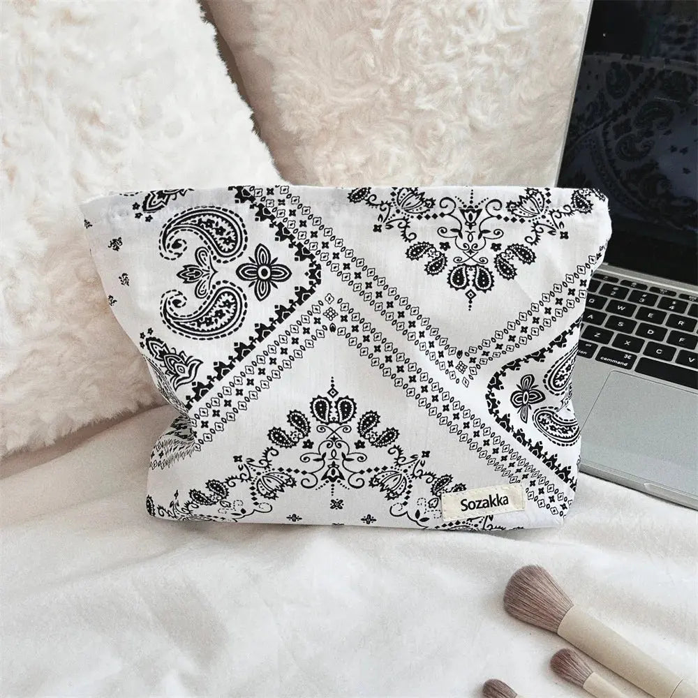 Women Makeup Pouch Plaid Bow Print Makeup Storage Bag Kawaii Makeup Bag Large Cosmetic Organizer Bag Clutch Handbag Beauty Case Ultimate Bag Store