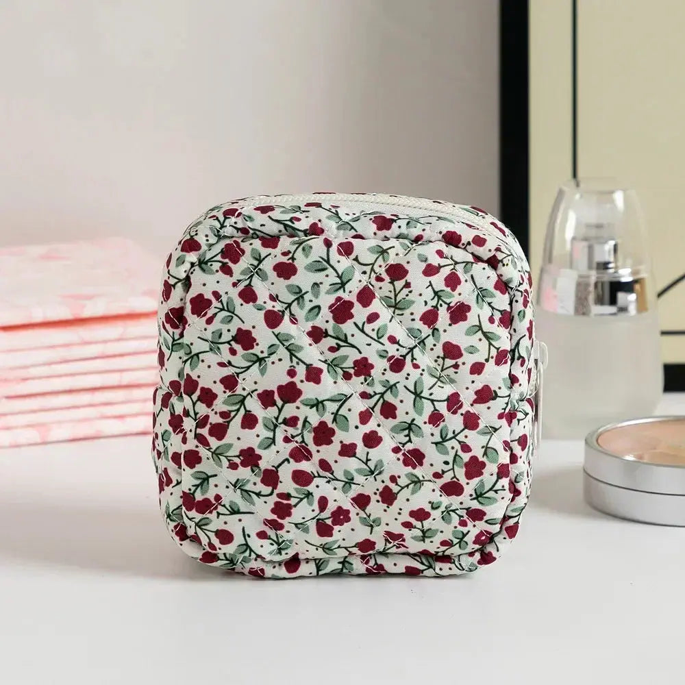 Women Sanitary Napkin Storage Bag Portable Cotton Pad Pouch Cosmetic Bags Girls Travel Makeup Bag Tampon Holder Organizer Ultimate Bag Store