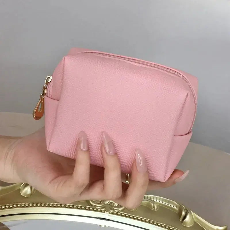 Women's Portable Cosmetic Bag Mini Beautiful Jewelry Bag Lipstick Bag Fashion Storage Bag for Travel Outdoor Ultimate Bag Store