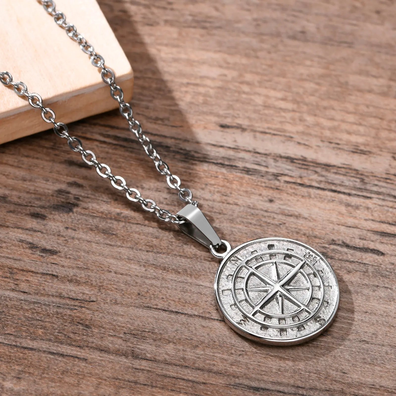 Vnox Men's Multi-Chain Compass Necklace Vivareflex Online