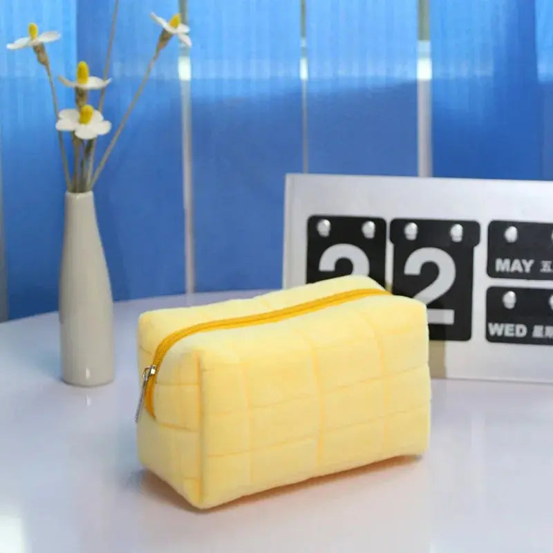 Zipper Large Solid Color Cosmetic Bag Cute Plush Makeup Bag for Women Travel Make Up Toiletry Bag Washing Pouch Plush Pen Pouch Ultimate Bag Store