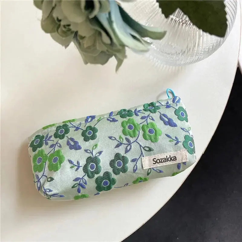 Zipper Large Solid Color Cosmetic Bag Cute Plush Makeup Bag for Women Travel Make Up Toiletry Bag Washing Pouch Plush Pen Pouch Ultimate Bag Store