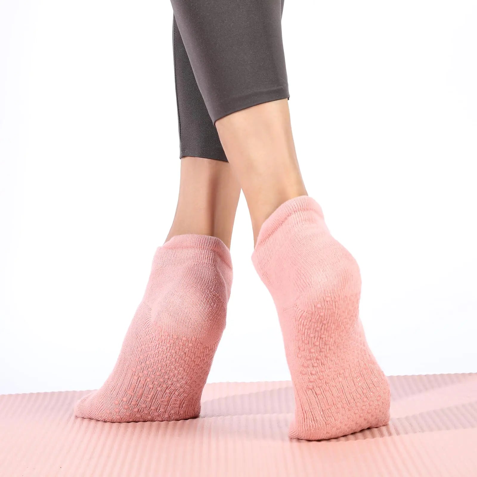 Chaussettes de yoga et pilates antidérapantes avec poignées pour femme en coton noir/blanc/rose