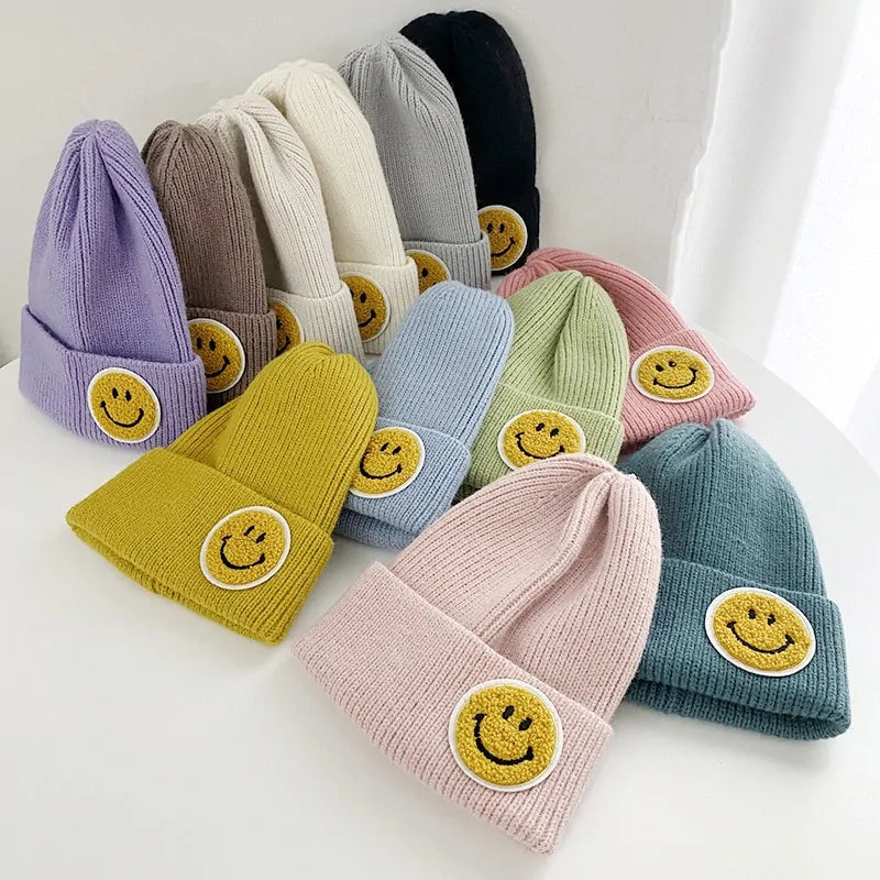 Smiley Face Warm Knitted Hat for Men And Women Vivareflex Online