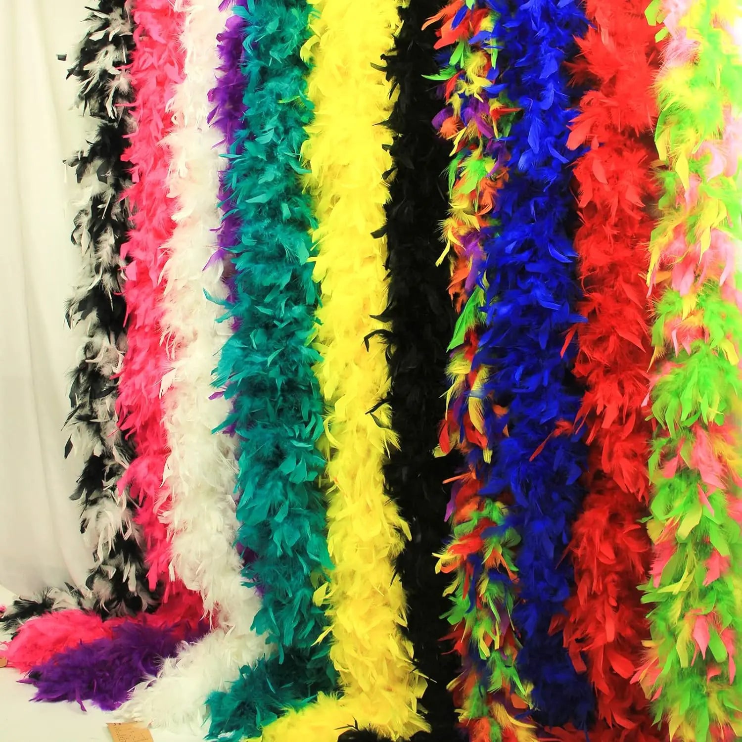 THARAHT 19 Color- 40/60/100g 2Yard Chandelle Feather Boa Dancing Wedding Party Halloween Costume Decoration Feathers boa 40g Hot Pink