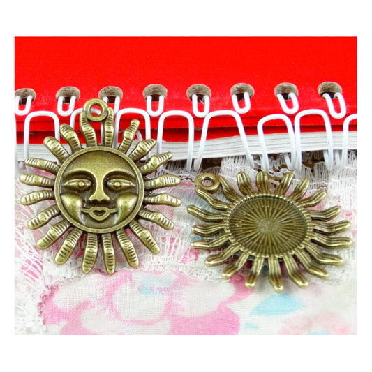 Antique Bronze Pendants for Necklace - Beautiful Sun Pattern