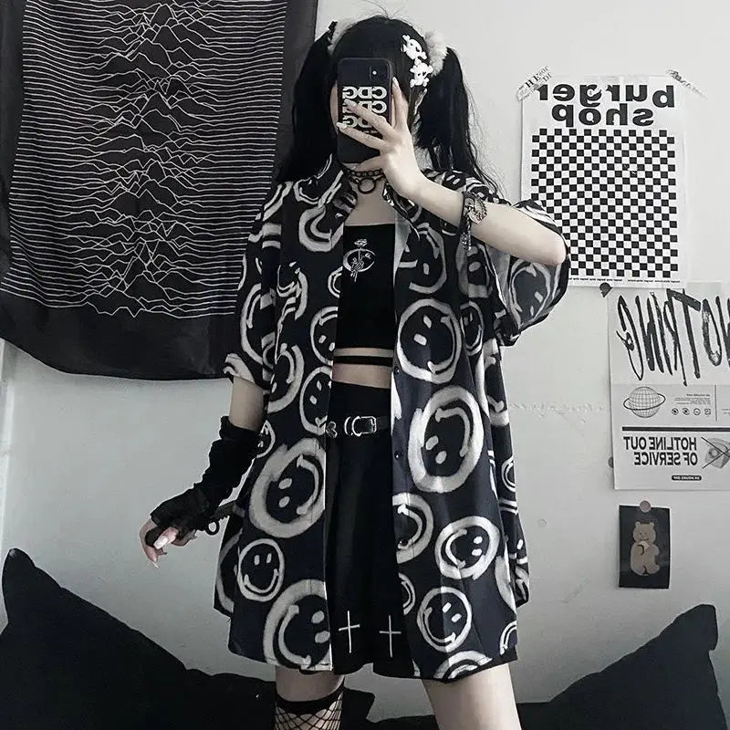 Black Half Sleeve Blouse - Vintage Design_Vivareflex_Online
