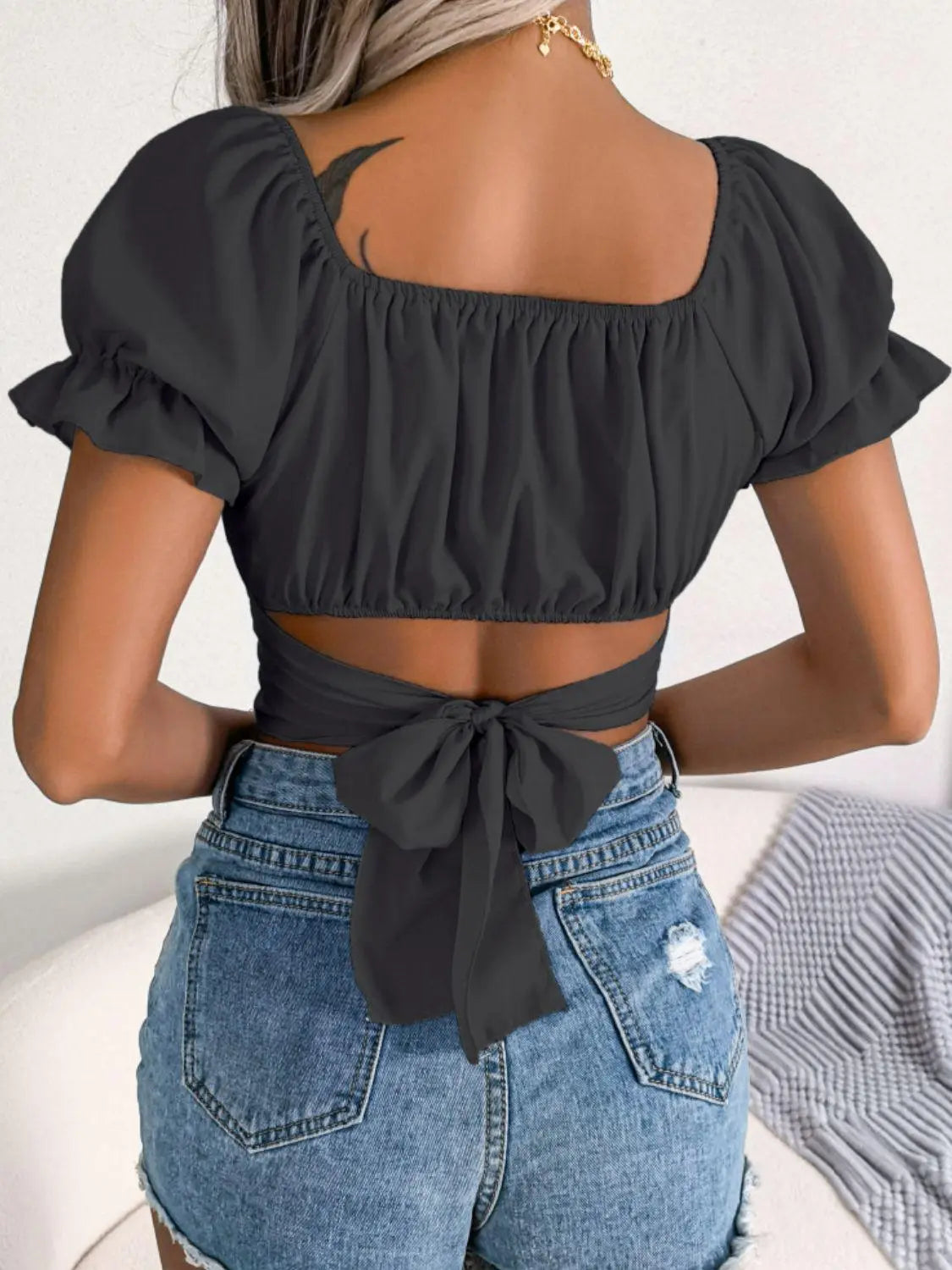 Neck Crisscross Flounce Sleeve Cropped Top - 100% Polyester_Vivareflex_Online