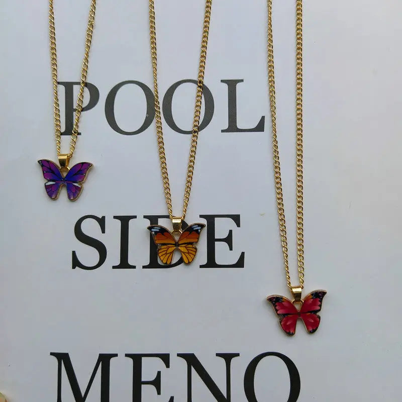 Zinc Alloy Butterfly Pendant Necklace - Golden_Vivareflex_Online