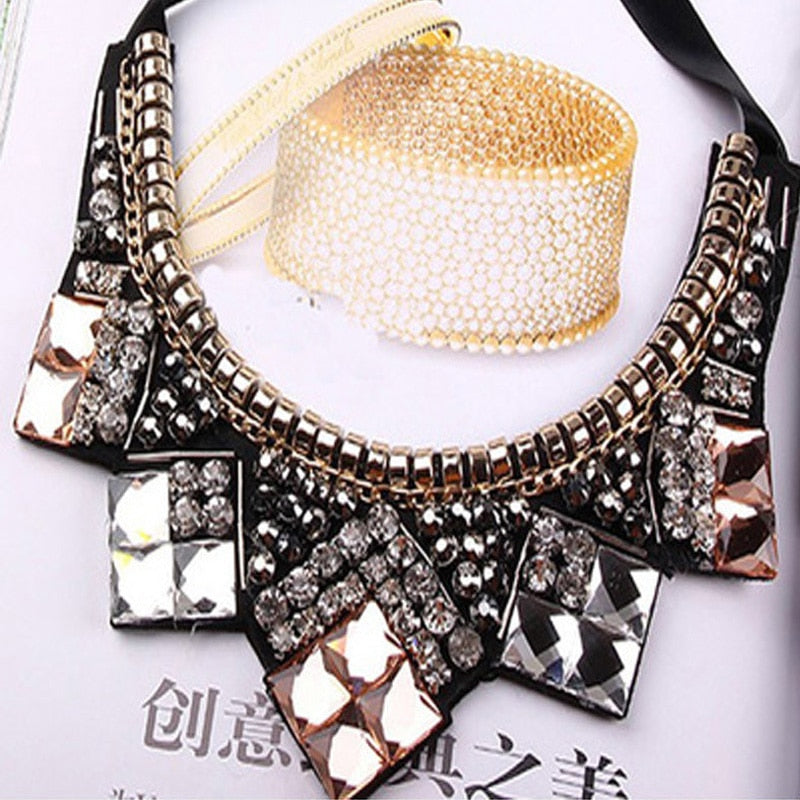 Collier ras du cou tendance